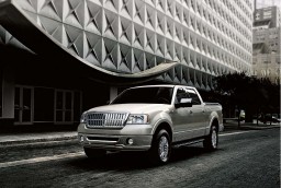 2008 Lincoln Mark LT
