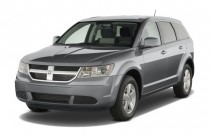 2009 Dodge Journey 2009 Dodge Journey AWD 4-door SXT Angular Front Exterior View