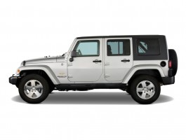 2009 Jeep Wrangler Unlimited RWD 4-door Sahara Side Exterior View