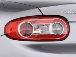 2009 Mazda MX-5 Miata 2-door Convertible PRHT Man Grand Touring Tail Light