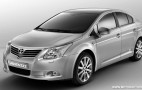 Toyota's Avensis sedan finally revealed