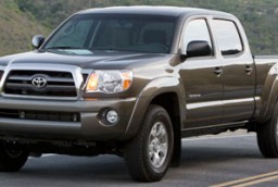 Compare nissan frontier and toyota tacoma 2010