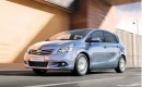 2009 toyota verson 001