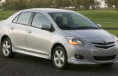 2009 Toyota Yaris Photos