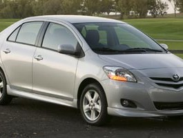 2009 Toyota Yaris Base