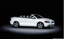 2009 volvo c70 ice white special edition 001