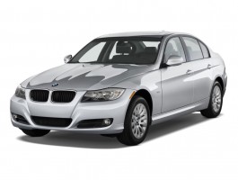 2010 BMW 3-Series 4-door Sedan 328i RWD Angular Front Exterior View