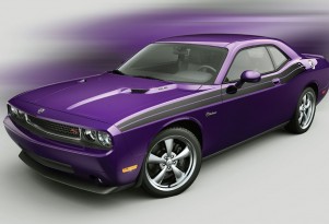 2010 Dodge Challenger R/T Plum Crazy