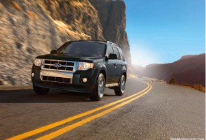 2010 ford escape 011