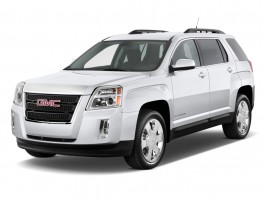2010 GMC Terrain FWD 4-door SLE-2 Angular Front Exterior View