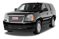 2010 GMC Yukon Hybrid 2WD 4-door Angular Front Exterior View