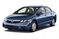 2010 Honda Civic Hybrid 4-door Sedan L4 CVT Angular Front Exterior View