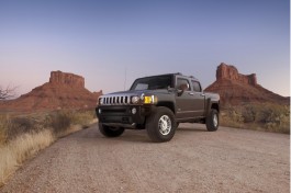 2010 Hummer H3T