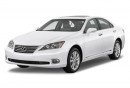 2010 Lexus ES 350 4-door Sedan Angular Front Exterior View