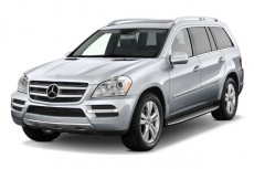 2010 Mercedes-Benz GL Class 4MATIC 4-door 4.6L Angular Front Exterior View