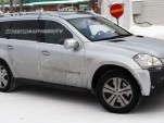 2010 Mercedes-Benz GL-Class facelift spy shots
