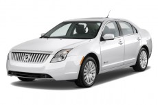 2010 Mercury Milan Hybrid 4-door Sedan Hybrid FWD Angular Front Exterior View