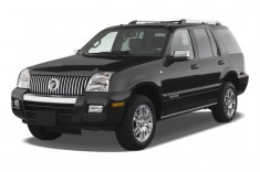 2010 Mercury Mountaineer RWD 4-door V6 Premier Angular Front Exterior View