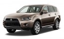 2010 Mitsubishi Outlander AWD 4-door GT Angular Front Exterior View