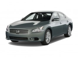 2010 Nissan Maxima 4-door Sedan V6 CVT 3.5 SV Angular Front Exterior View