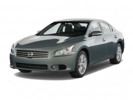 2010 Nissan Maxima 4-door Sedan V6 CVT 3.5 SV Angular Front Exterior View