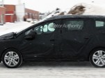 2010 Peugeot 3008 LWB spy shots