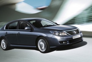 2010 Renault Latitude