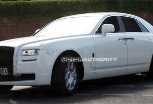 2010 Rolls Royce Ghost spy shots