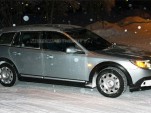 2010 Saab 9-3X crossover spy shots