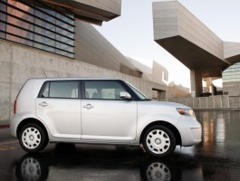 2010 Scion xB