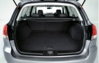 Five Essential Holiday Road Trip Items To Keep in Your Trunk