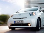 2010 toyota iq motorauthority 001