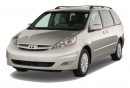 2010 Toyota Sienna 2010 Toyota Sienna 5dr 7-Pass Van XLE FWD (Natl) Angular Front Exterior View