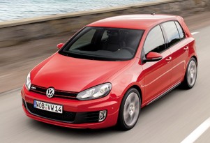 2010 Volkswagen Golf GTI production version