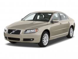 2010 Volvo S80 4-door Sedan I6 FWD Angular Front Exterior View