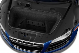 2011 Audi R8 2-door Coupe 5.2L Man quattro Trunk