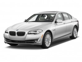 2011 BMW 5-Series 4-door Sedan 535i RWD Angular Front Exterior View