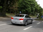 2011 BMW 5-Series Left Turn Assist
