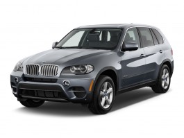 2011 BMW X5 AWD 4-door 50i Angular Front Exterior View