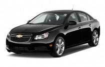 2011 Chevrolet Cruze 2011 Chevrolet Cruze 4-door Sedan LTZ Angular Front Exterior View