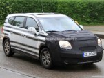 2011 Chevrolet Orlando spy shots 