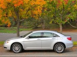 Want an Auto Job? Chrysler Has 1000 Of Them 2011 Chrysler 200