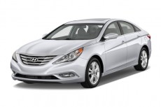 2011 Hyundai Sonata 4-door Sedan I4 Auto Limited Angular Front Exterior View