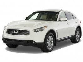 2011 Infiniti FX35 RWD 4-door Angular Front Exterior View