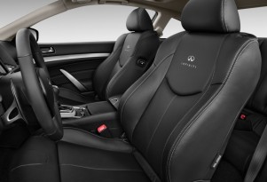2011 Infiniti G37 Coupe 2-door Journey RWD Front Seats