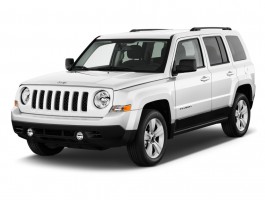 2011 Jeep Patriot FWD 4-door Latitude Angular Front Exterior View