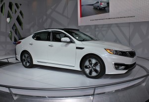Kia Announces 2011 Optima Hybrid Pricing