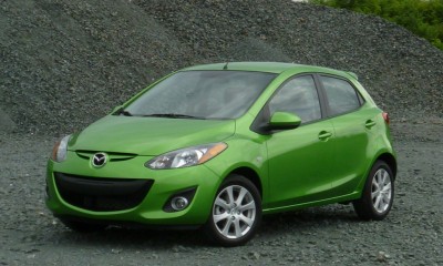 2011 Mazda MAZDA2 Photos