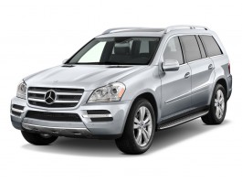 2011 Mercedes-Benz GL Class 4MATIC 4-door 4.6L Angular Front Exterior View