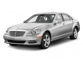 2011 Mercedes-Benz S Class 4-door Sedan 5.5L V8 RWD Angular Front Exterior View